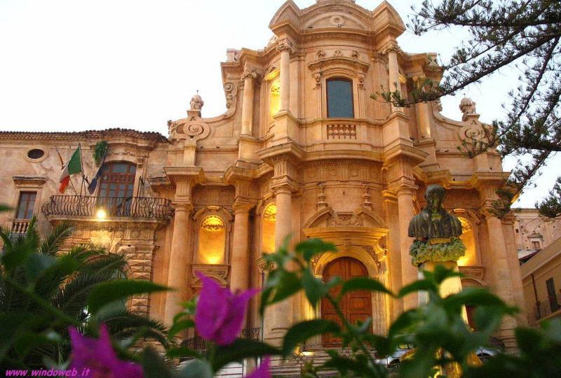 Casa Vacanze Il Quadrifoglio Noto Zewnętrze zdjęcie